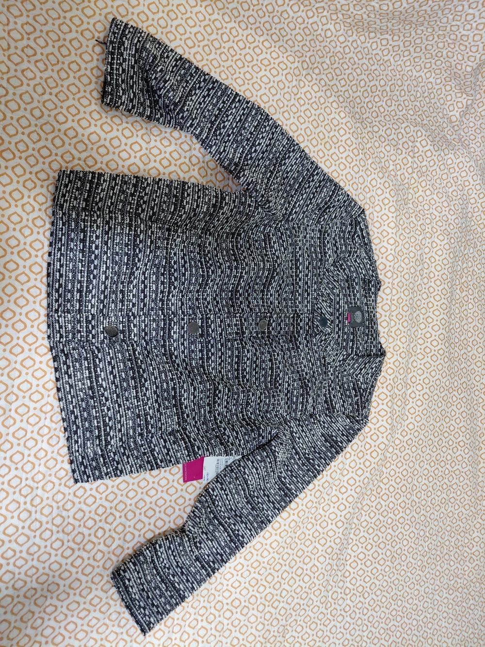 Vince Camuto Black and White Textured Button-Front Cardigan